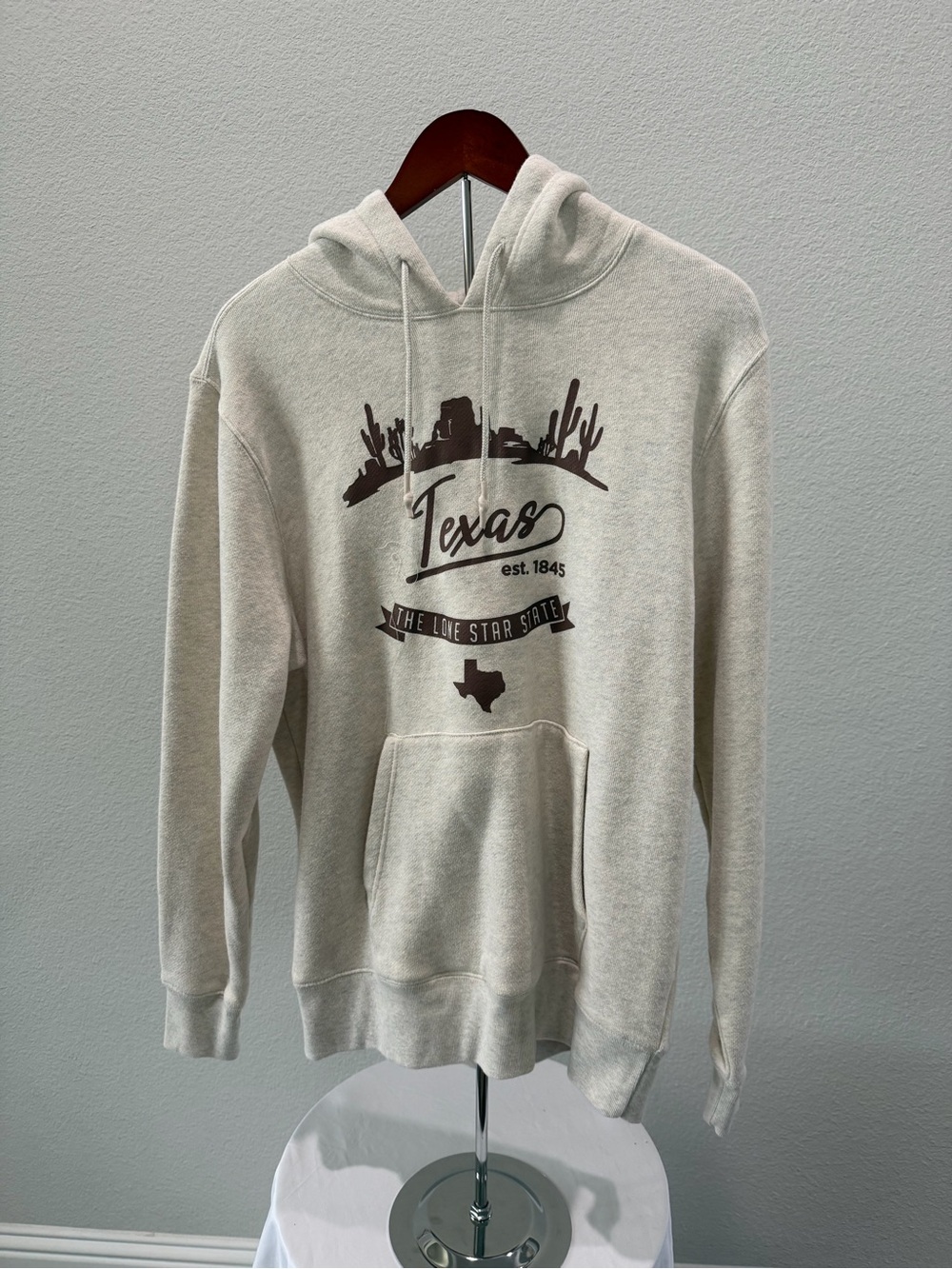 State of Mind Texas Graphic Hooded Sweatshirt - Cream
